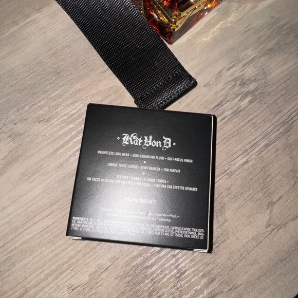 Makeup bundle(NEW) - Picture 2 of 11